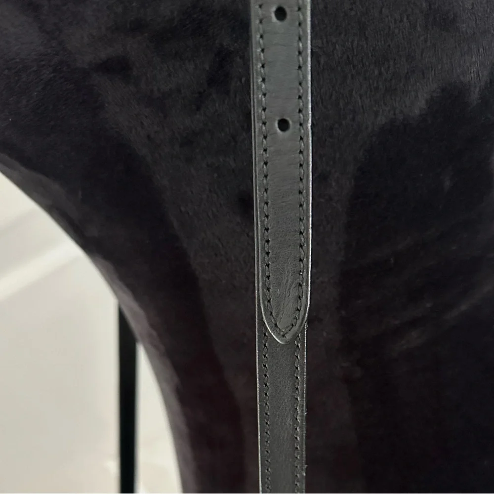GUCCI Guccissima Small Signature Camera Bag - Picture 7 of 16